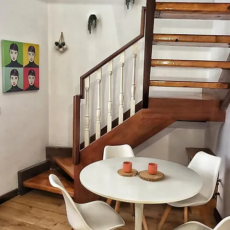 Edificio El Moderno Puerta Del Sol Apartment