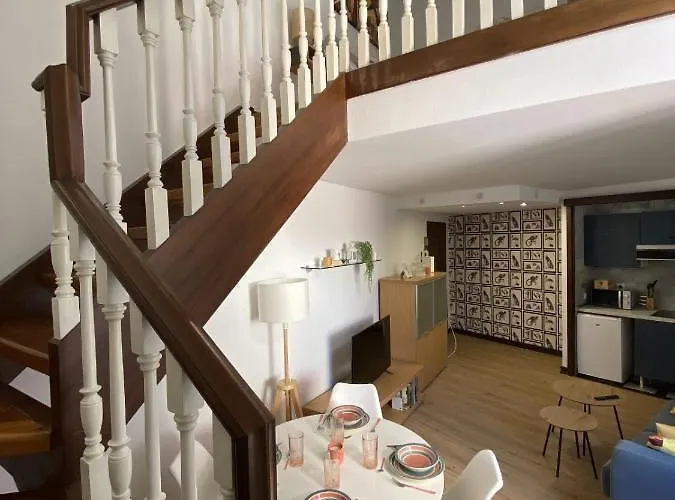 Edificio El Moderno Puerta Del Sol